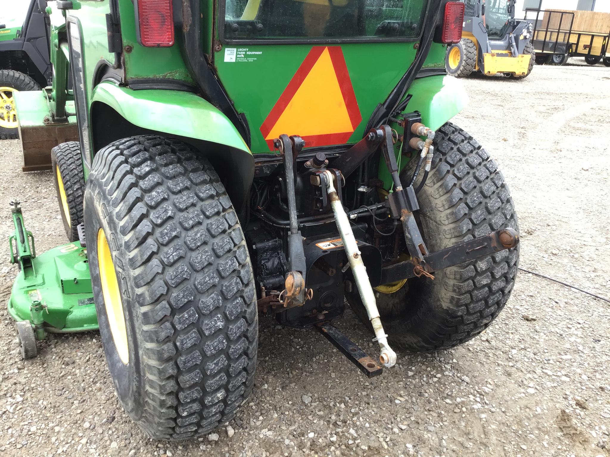 2002 John Deere 4210 Image 3