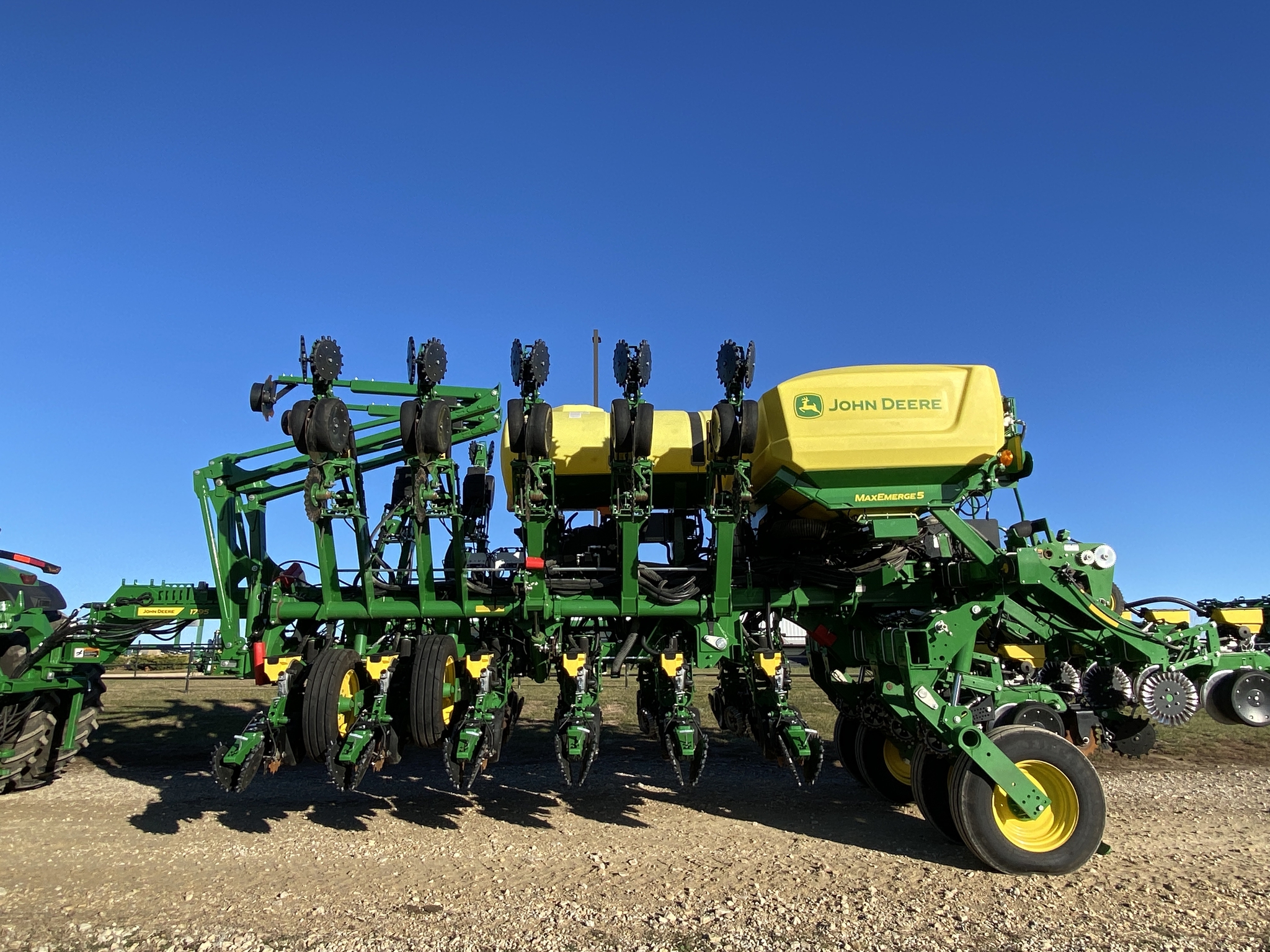 2022 John Deere 1795 Image 7