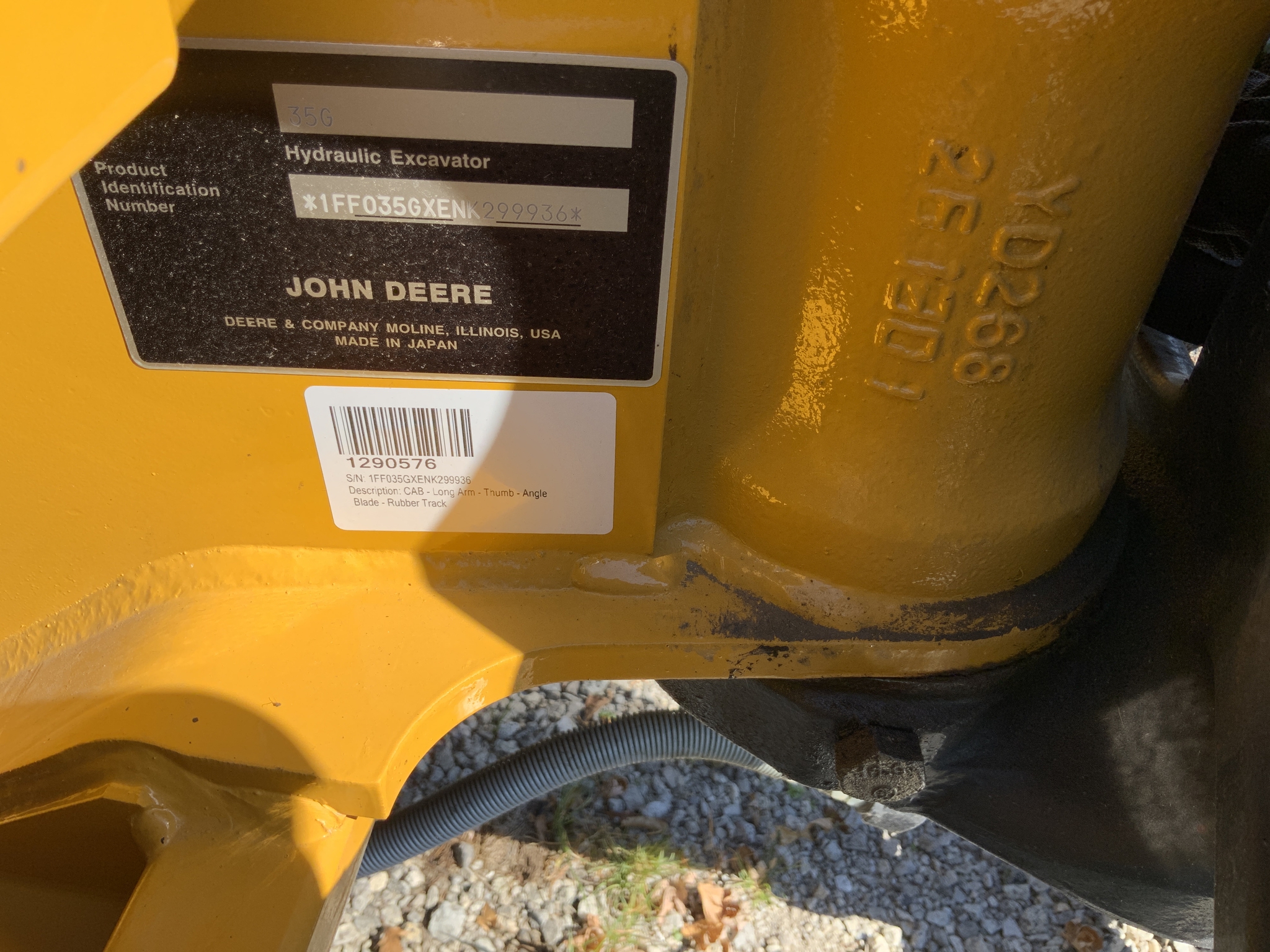 2022 John Deere 35G Image 12