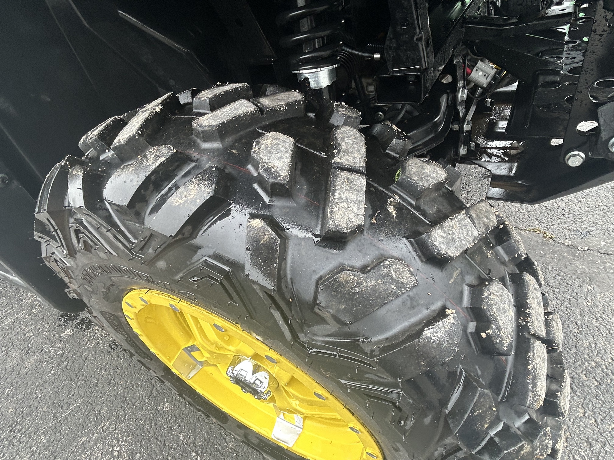  2019 John Deere XUV 835M at Heritage Tractor in Joplin, MO