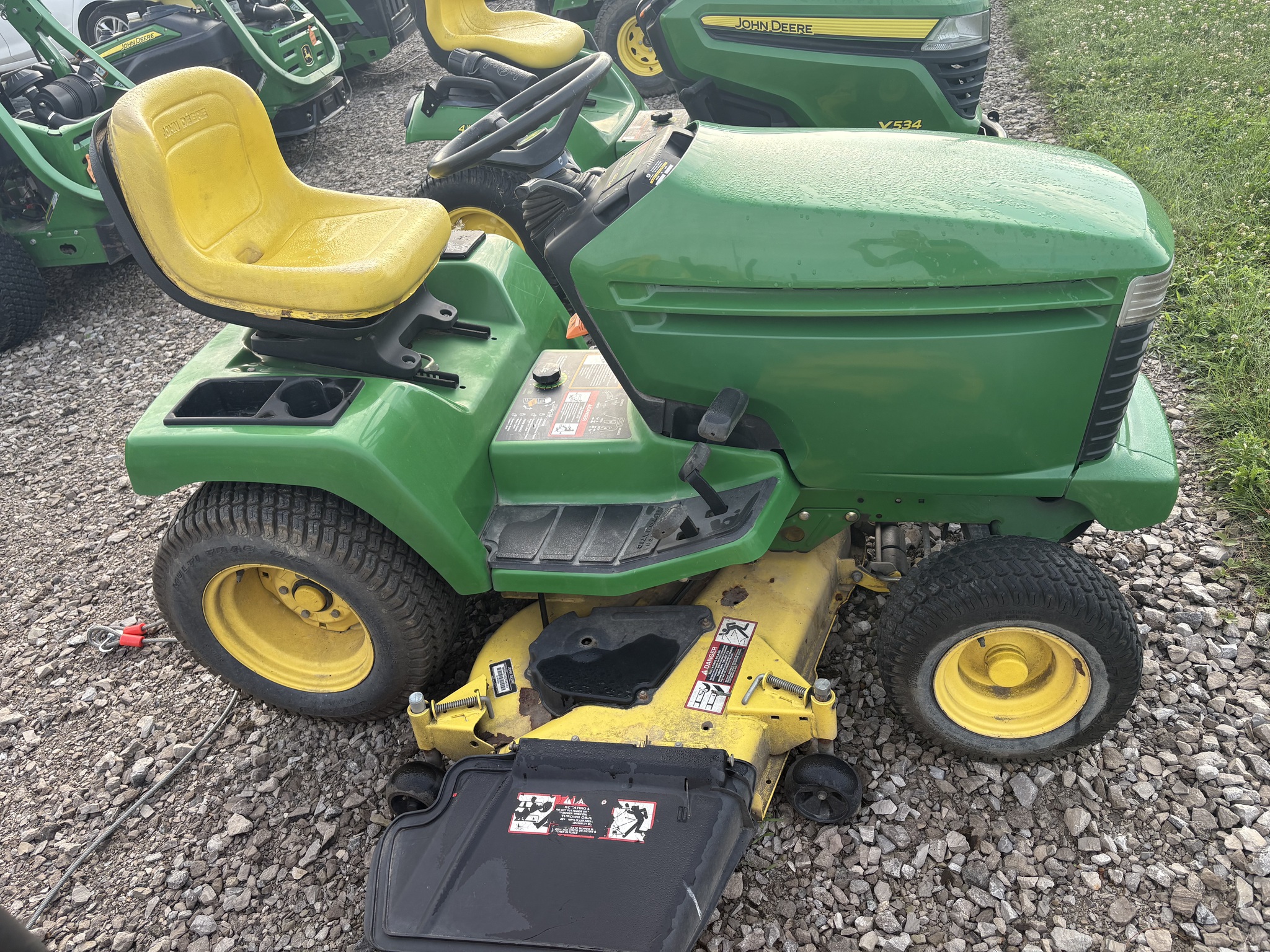 2003 John Deere GX345 Image 8
