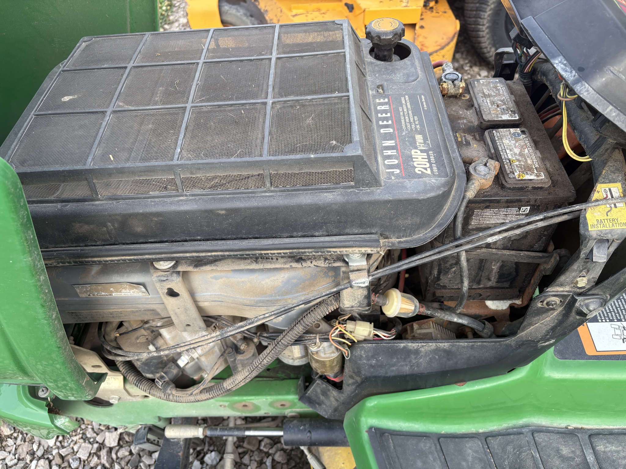 2003 John Deere GX345 Image 13