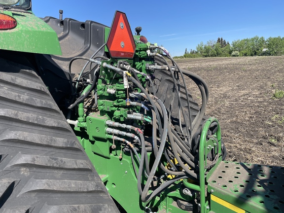 Used 2020 John Deere 9520RX Track Tractors at Horizon Ag & Turf in Vermilion, AB - Photo7