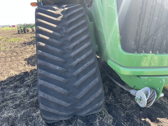 Used 2020 John Deere 9520RX Track Tractors at Horizon Ag & Turf in Vermilion, AB - Photo13