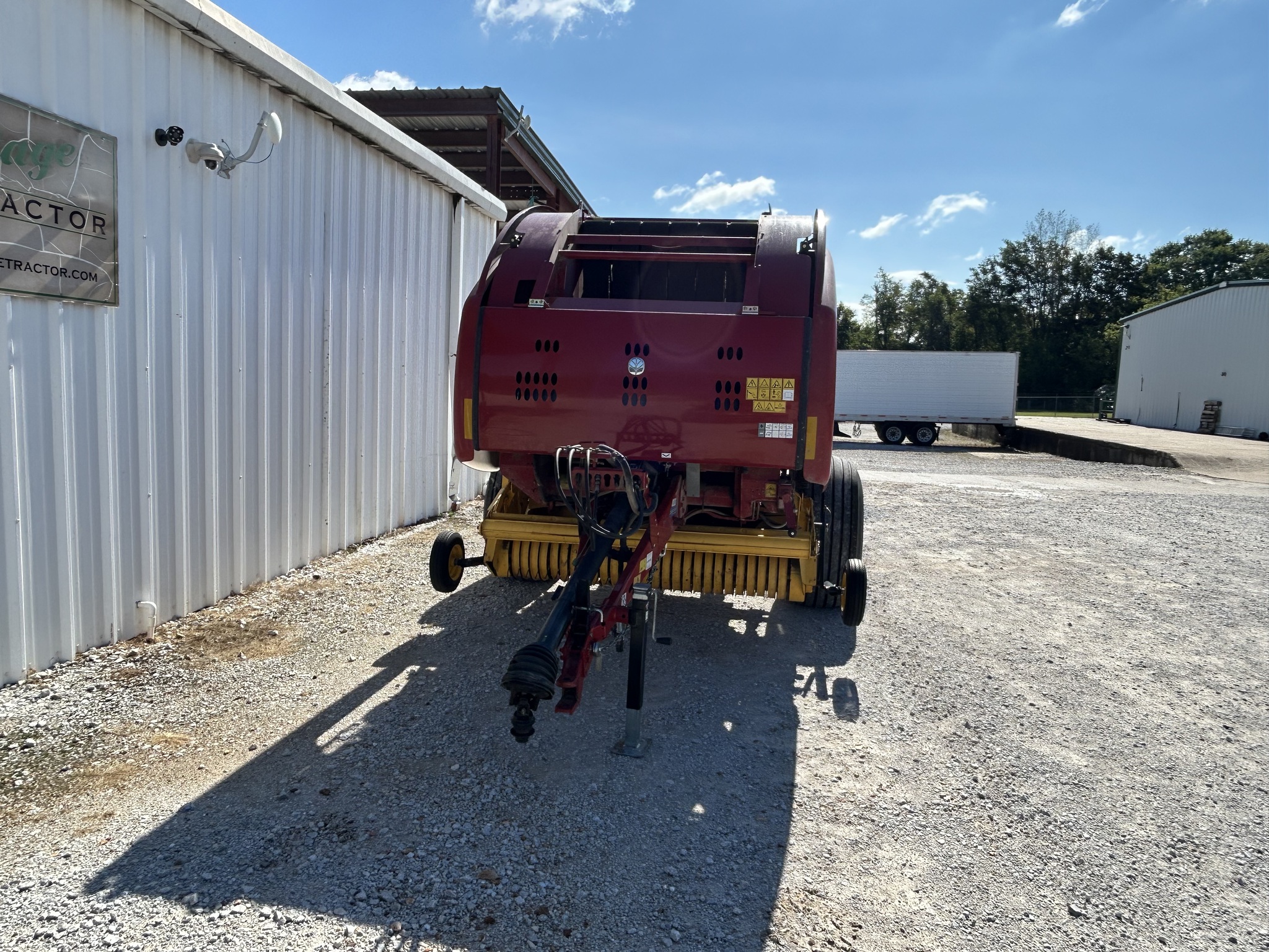  2019 New Holland Rollbelt 460 at Heritage Tractor in Harrison, AR