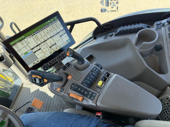 2024 John Deere 6R 165 - Photo31