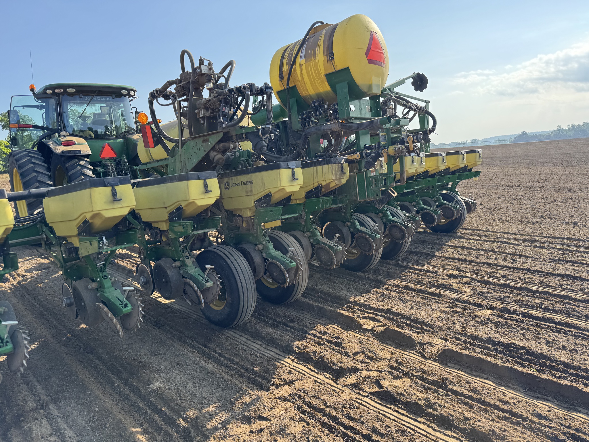 2016 John Deere 1775NT Image 6