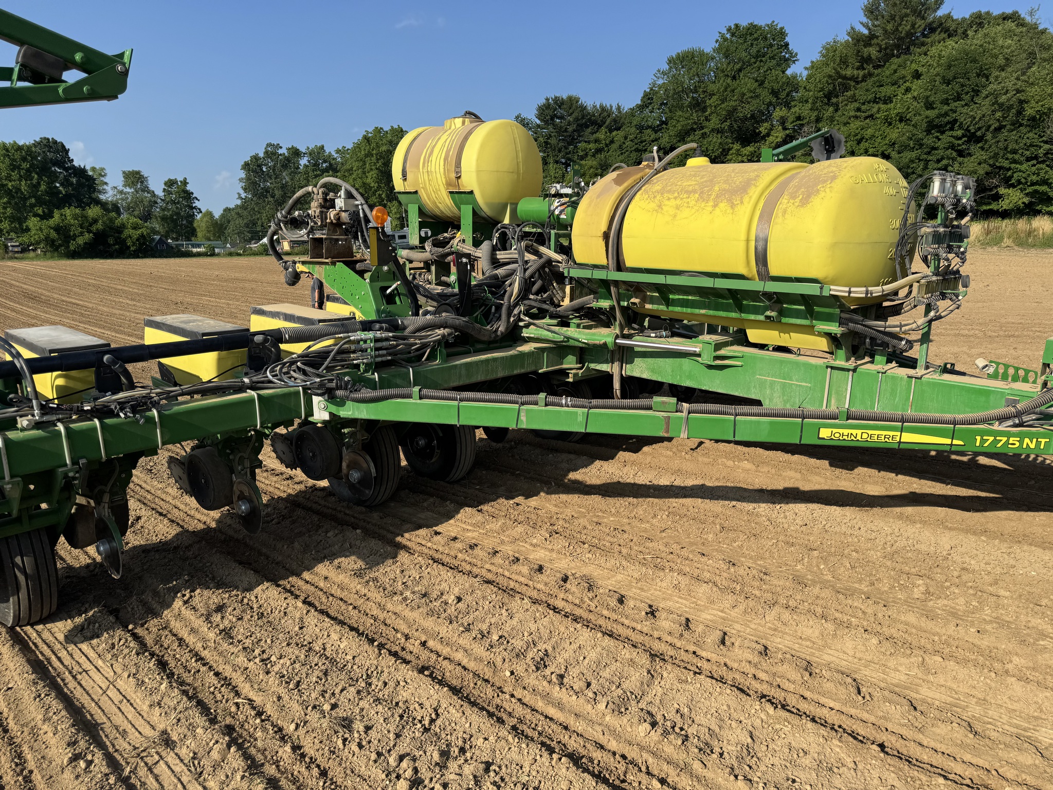 2016 John Deere 1775NT Image 5