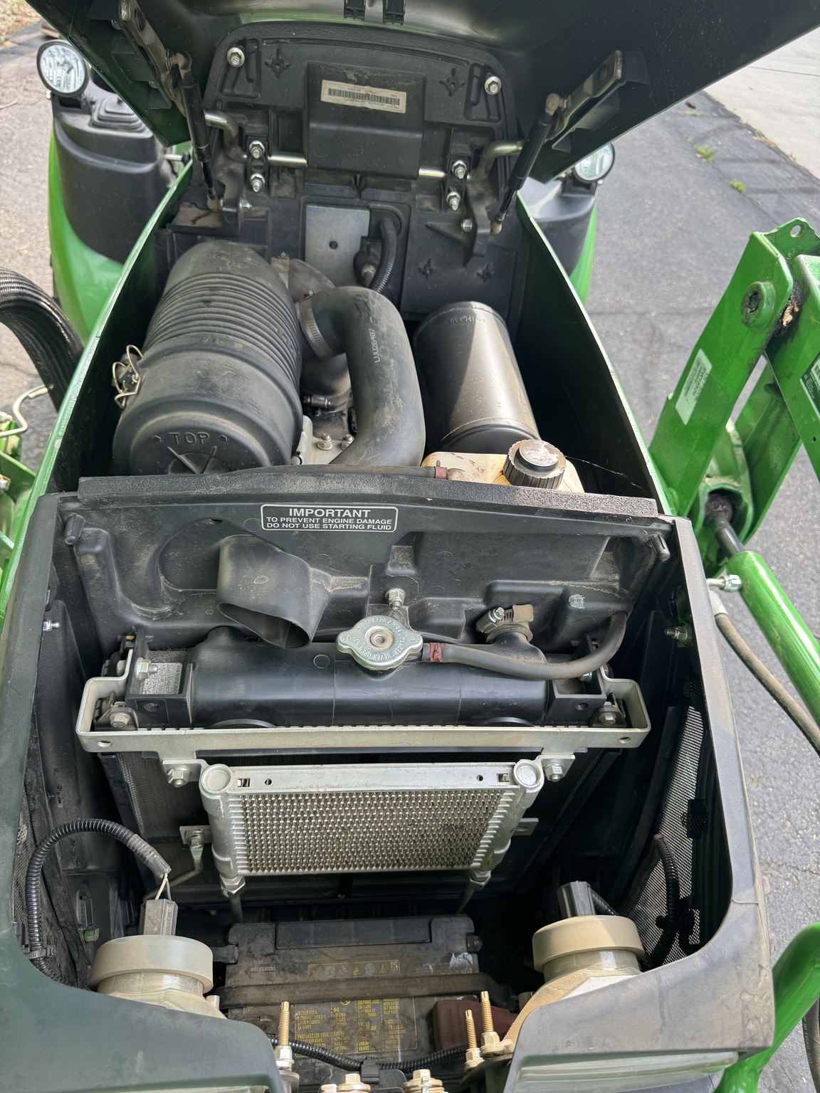 2017 John Deere 1025R Image 13