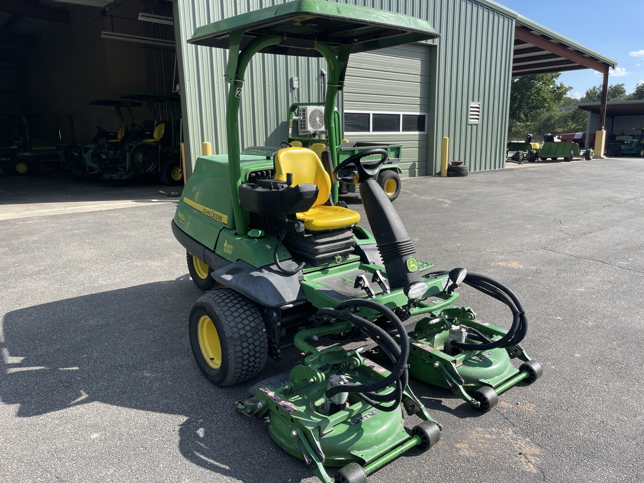 2021 John Deere 7400A Image 5