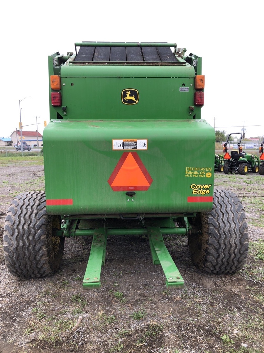 2016 John Deere 854 Silage Special Image 4