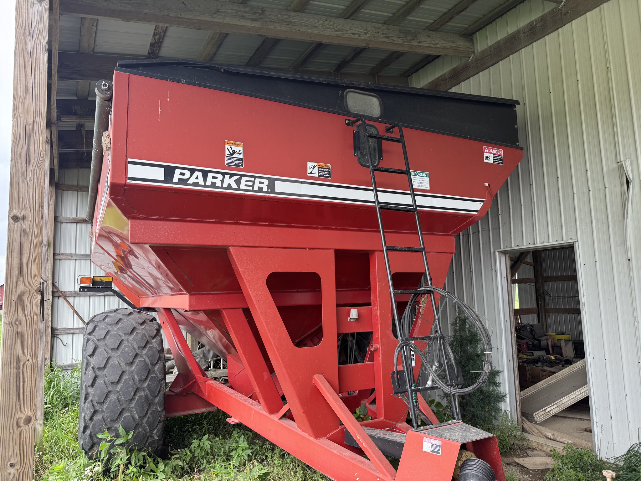  2004 Parker 737 at Heritage Tractor in Brimfield, IL