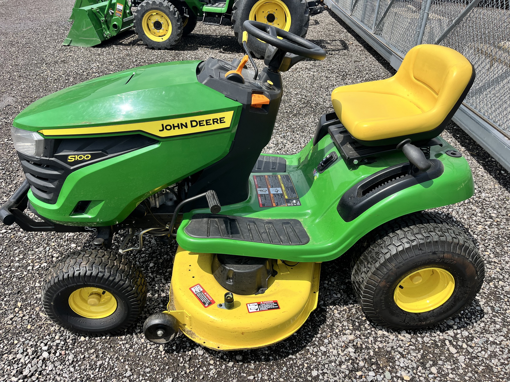 2022 John Deere S100 Image 1