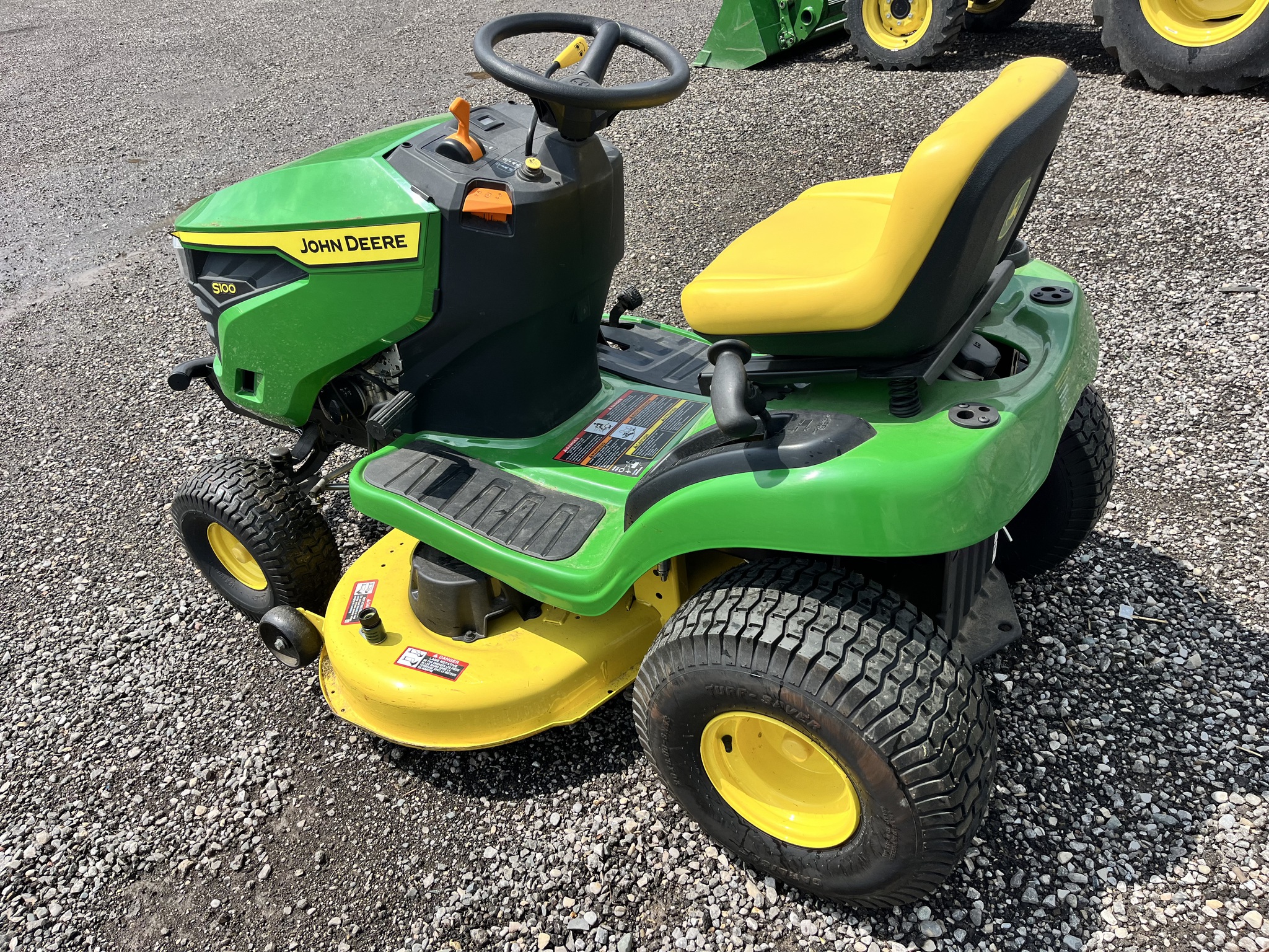 2022 John Deere S100 Image 3
