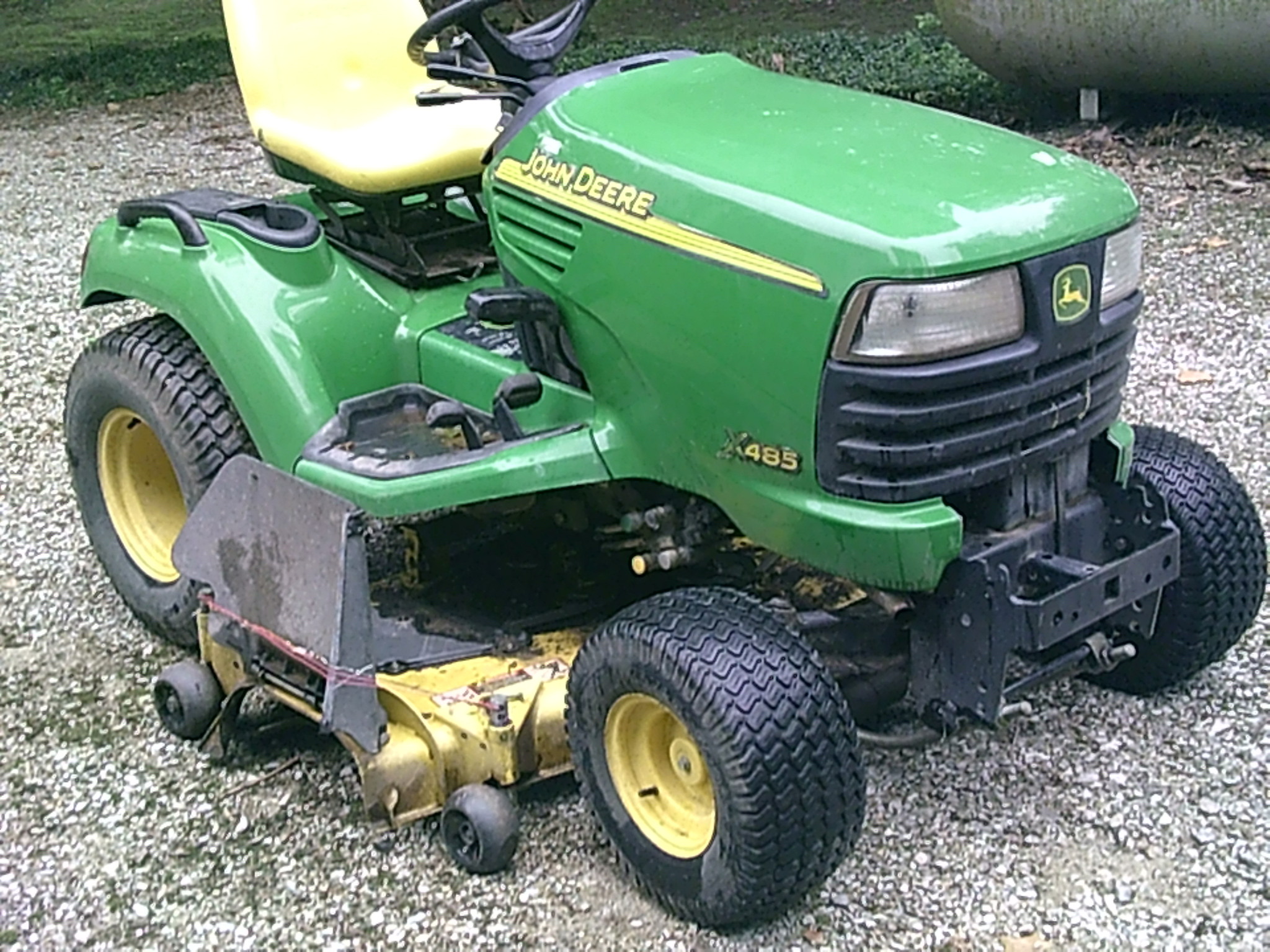 2003 John Deere X485 Image 1
