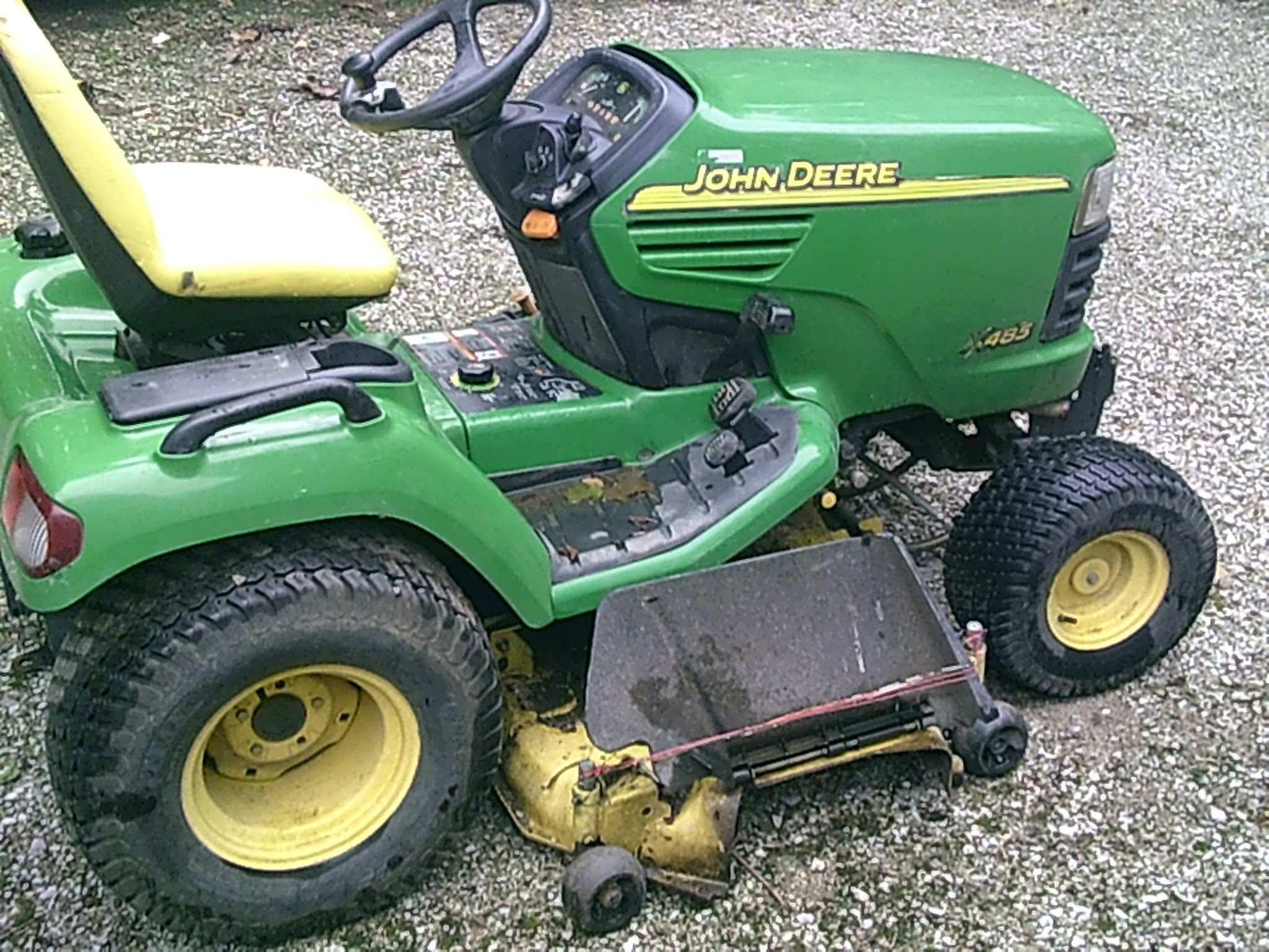2003 John Deere X485 Image 2