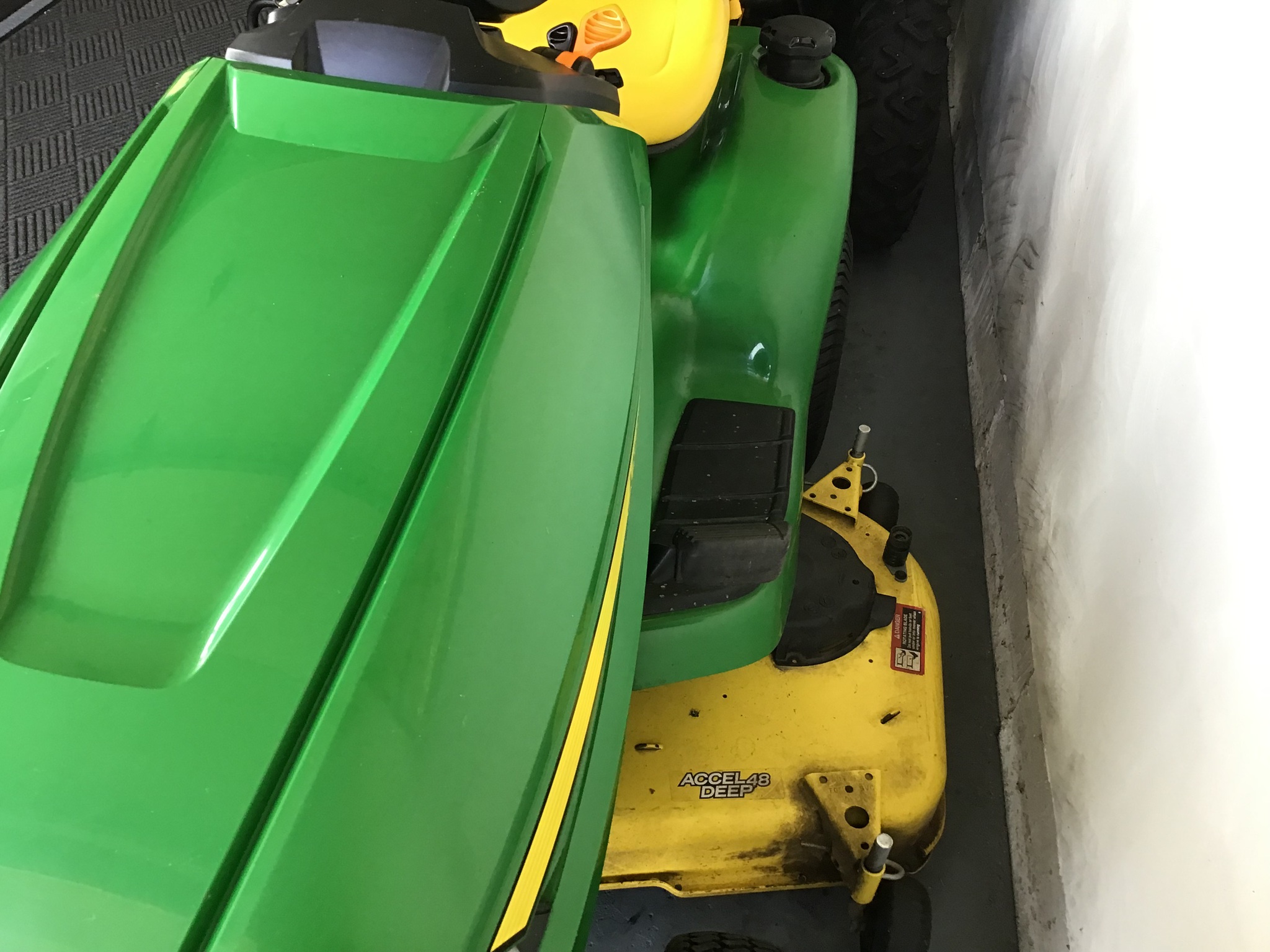 2017 John Deere X350 Image 8