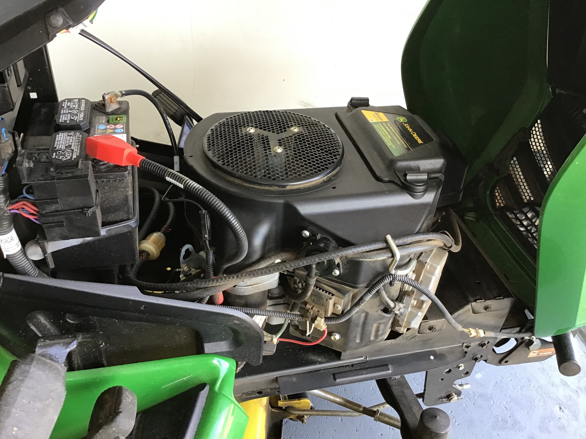 2017 John Deere X350 Image 5