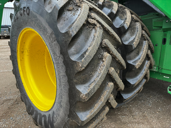 2025 John Deere X9 1100