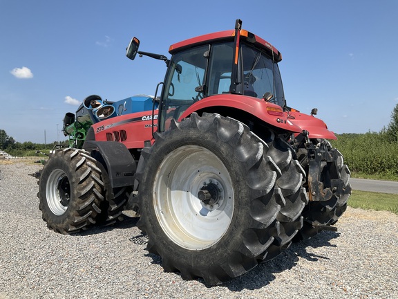 Photo of 2011 Case IH Magnum 275