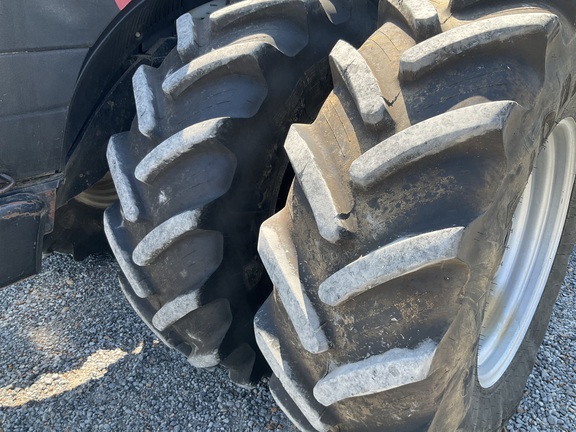 Photo of 2011 Case IH Magnum 275