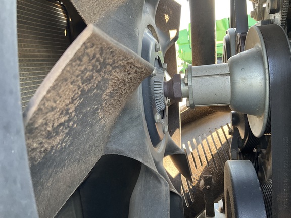 Photo of 2011 Case IH Magnum 275