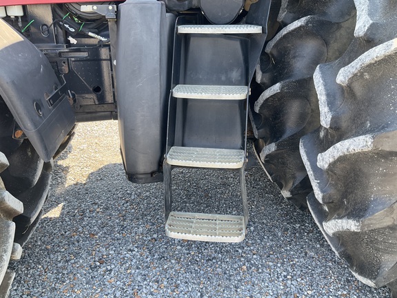 Photo of 2011 Case IH Magnum 275