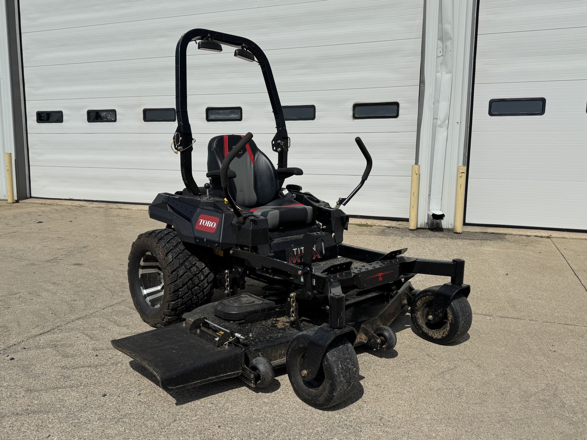 2022 Toro - Wheel Horse TITAN MAX Image 1