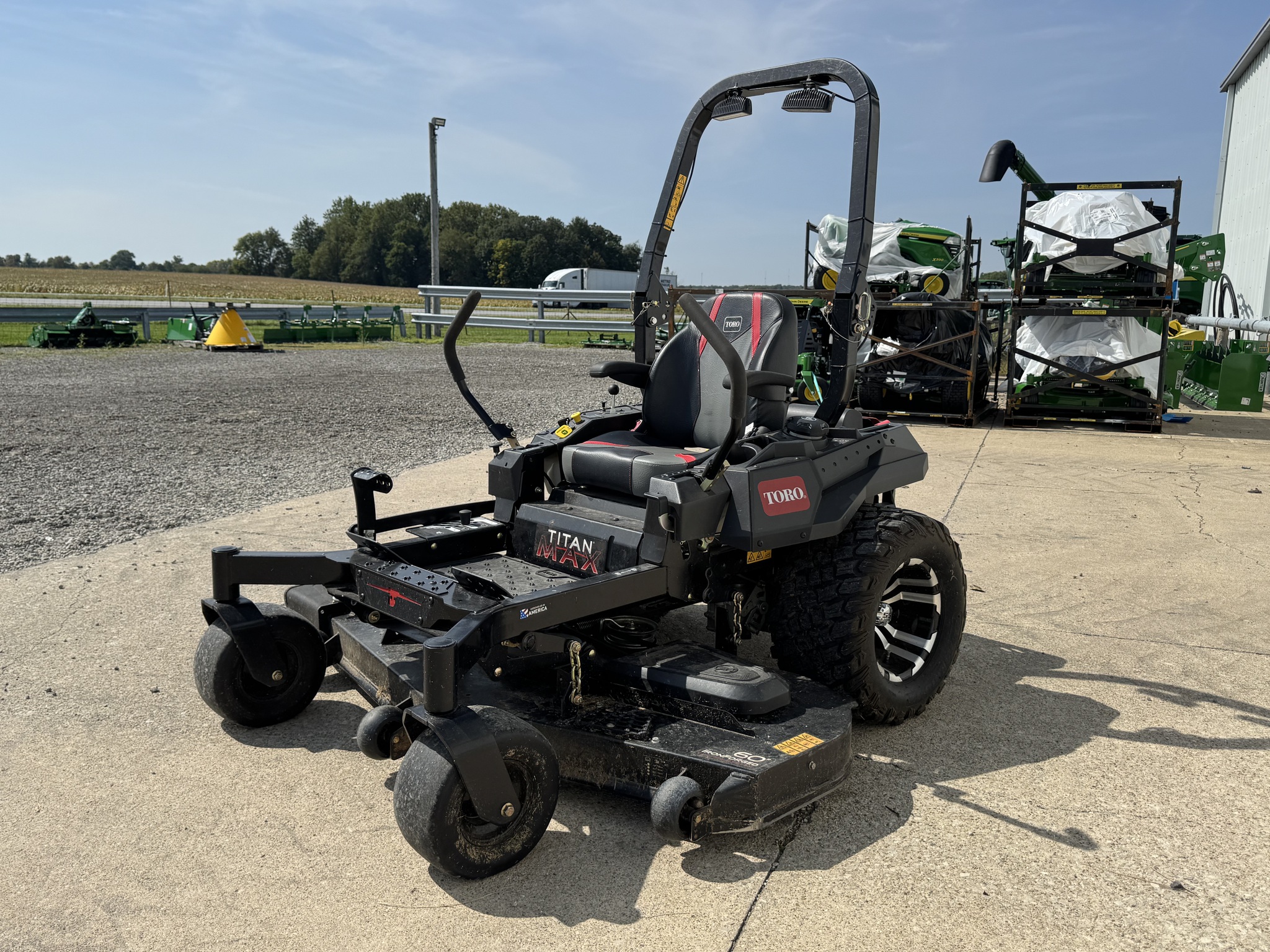 2022 Toro - Wheel Horse TITAN MAX Image 3