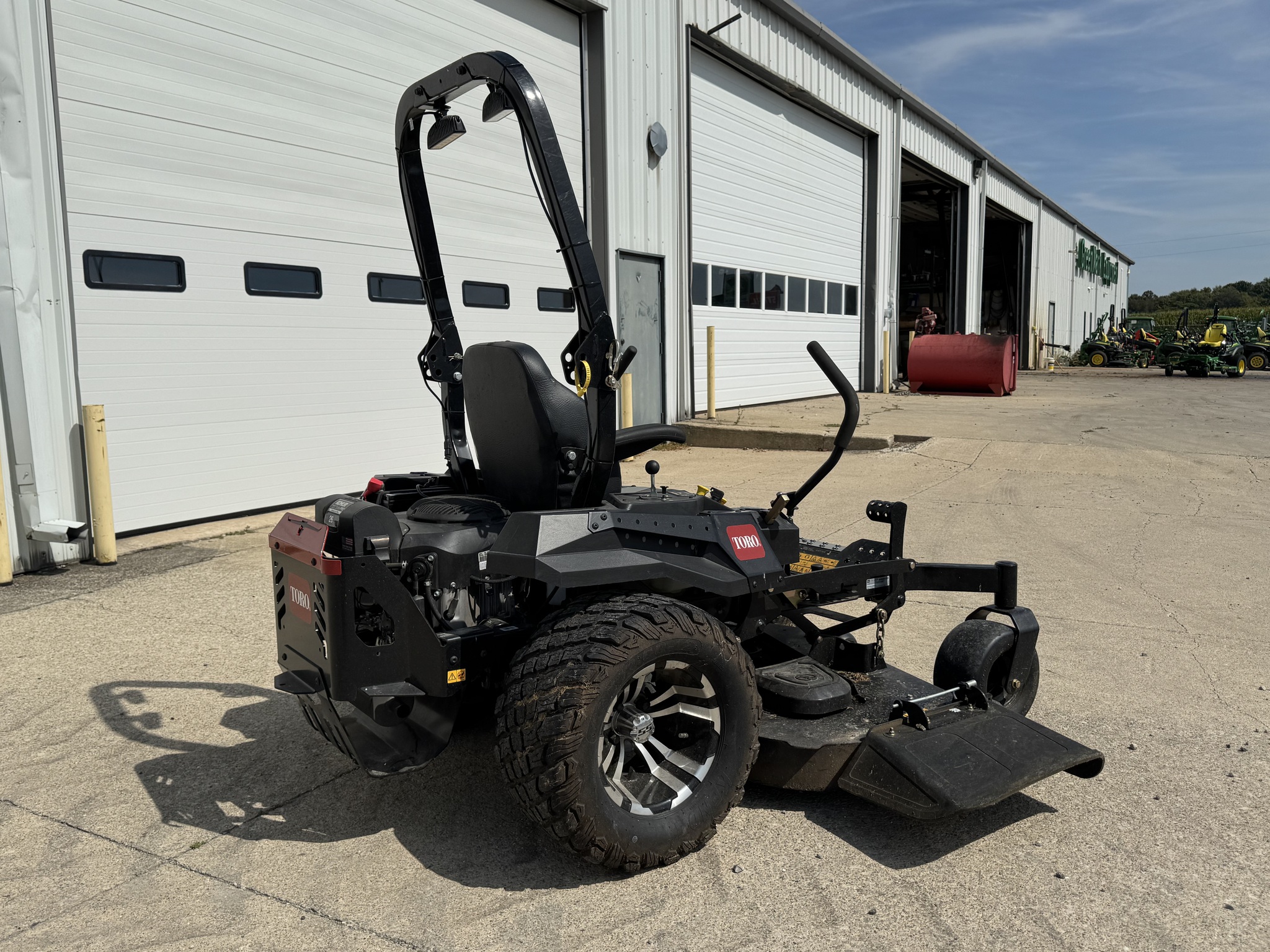 2022 Toro - Wheel Horse TITAN MAX Image 7