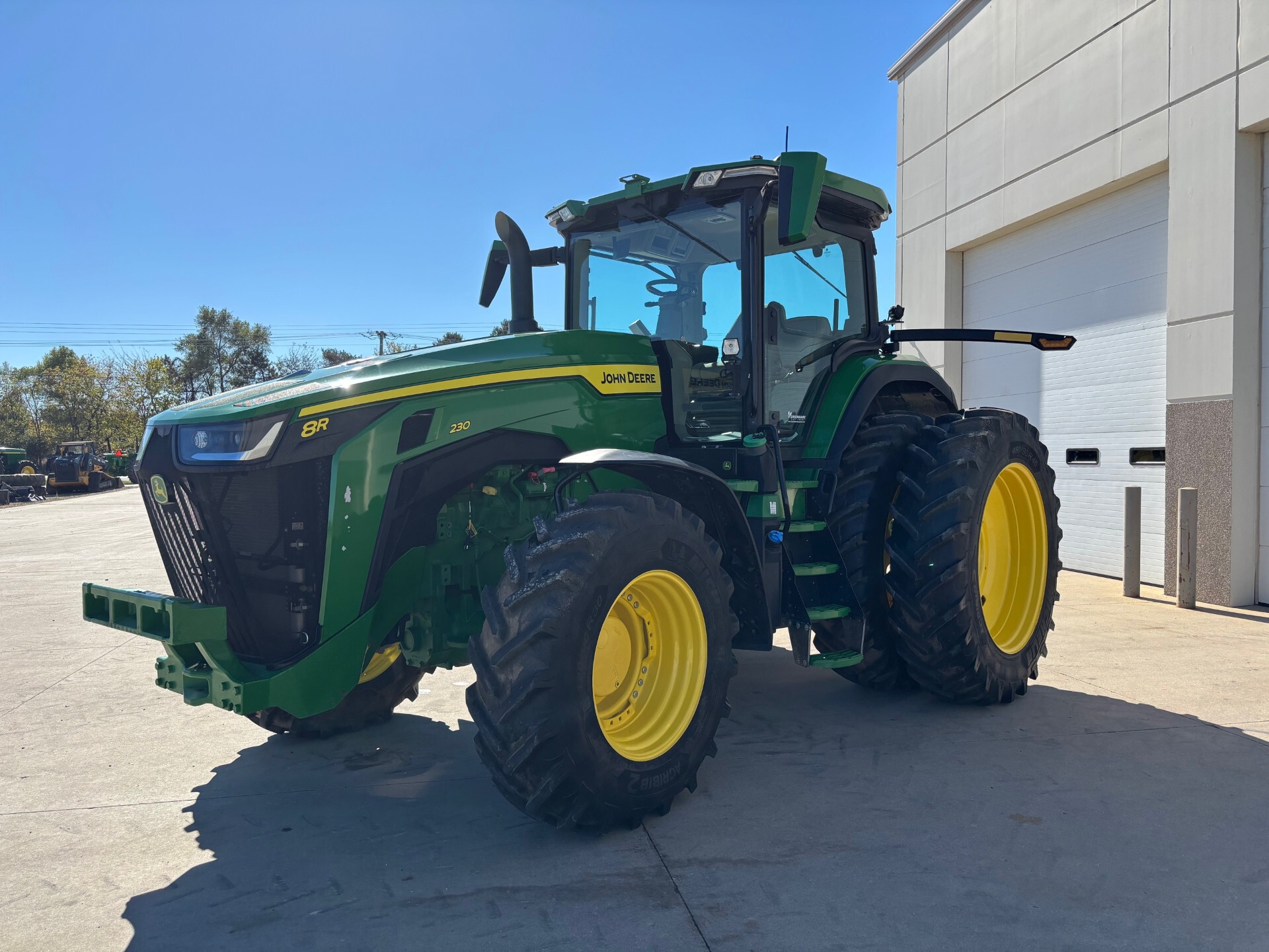 2023 John Deere 8R 230 Image 3