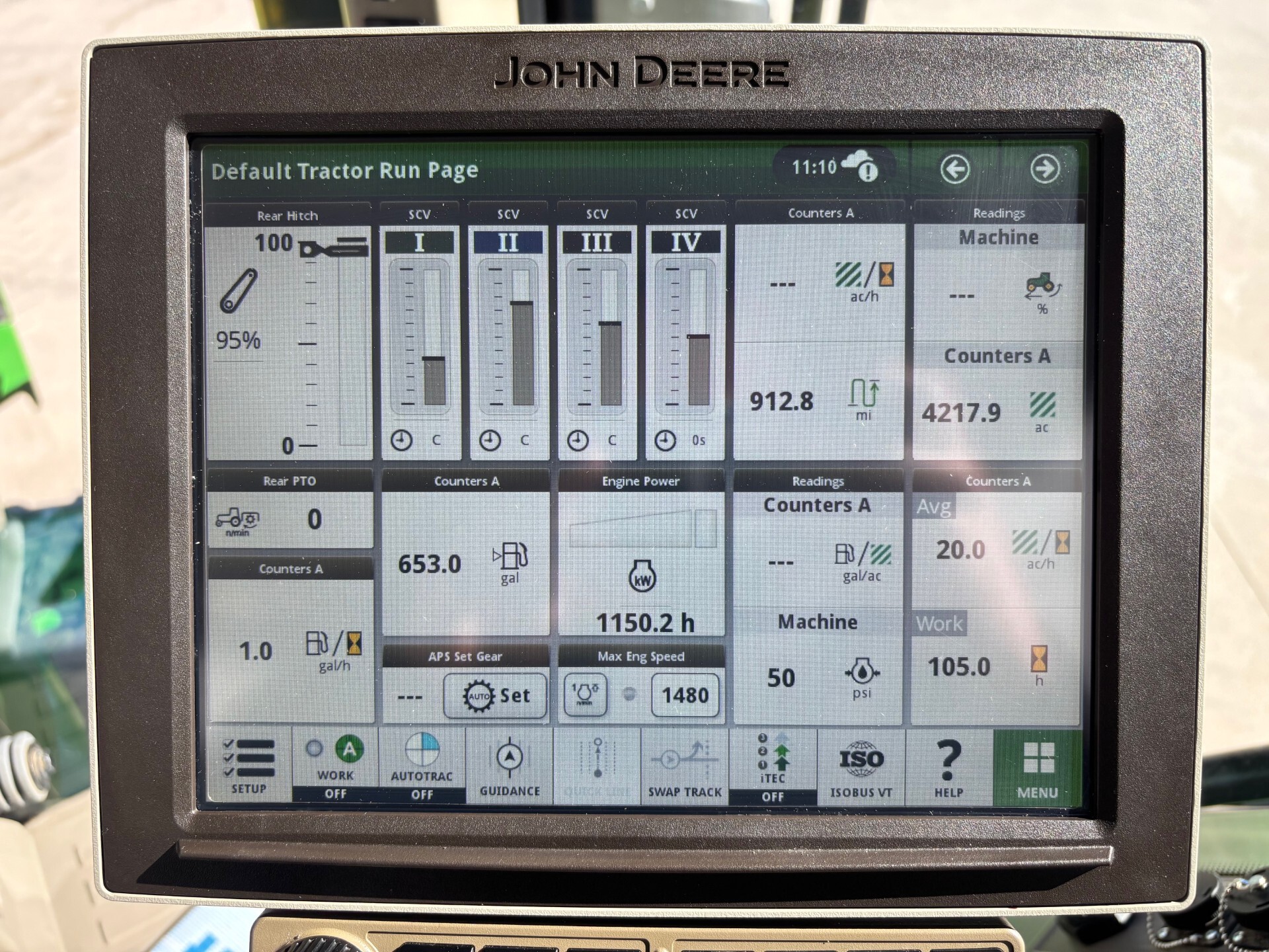 2023 John Deere 8R 230 Image 11