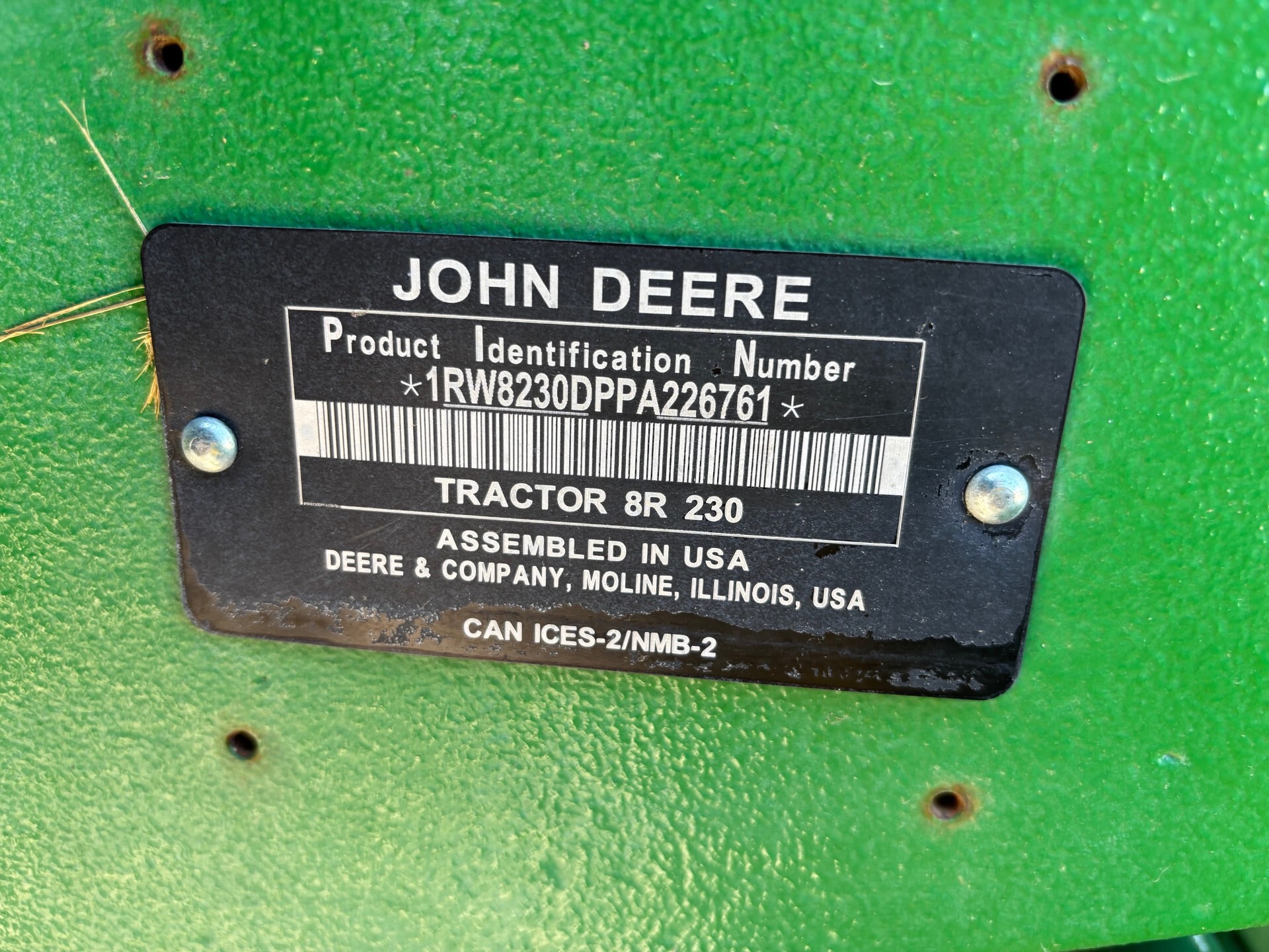 2023 John Deere 8R 230 Image 12