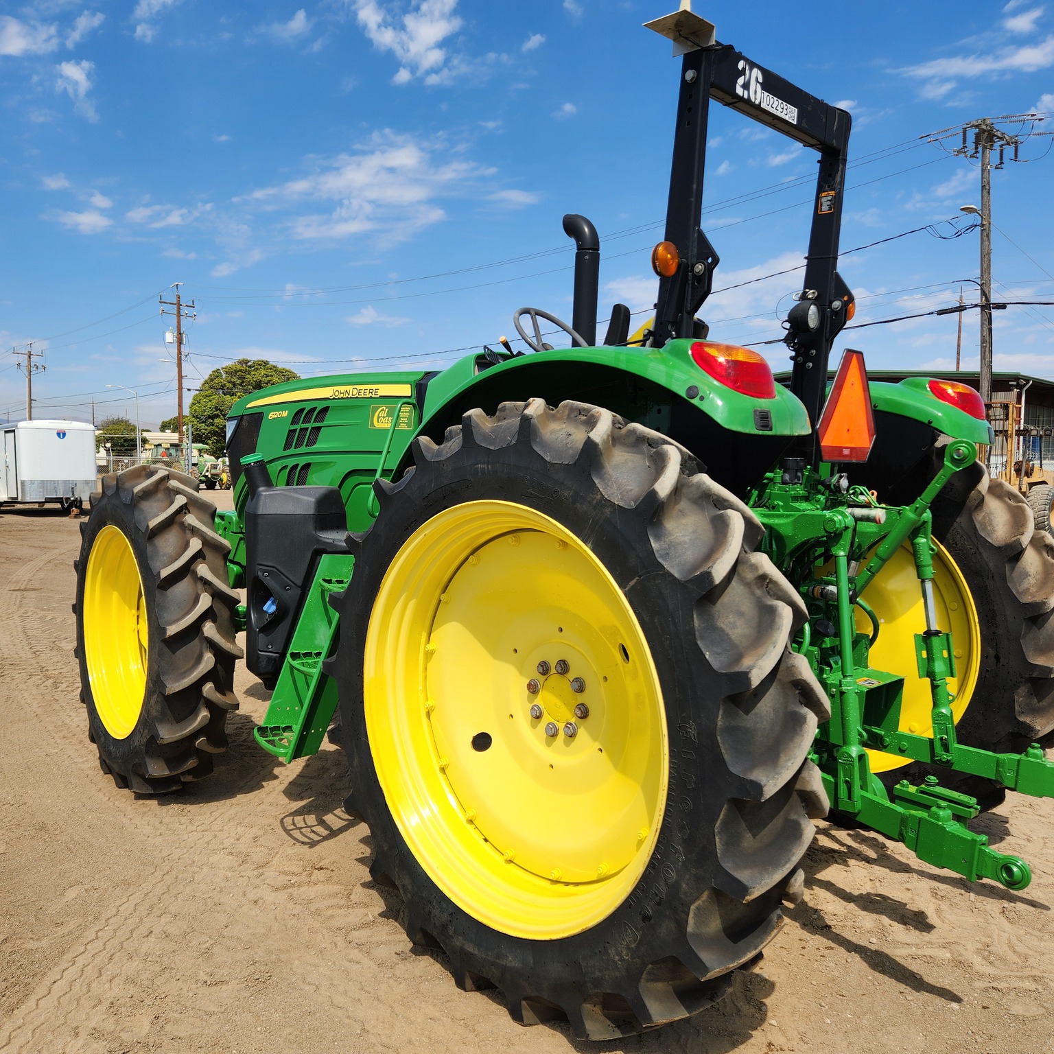 2021 John Deere 6120M Image 3