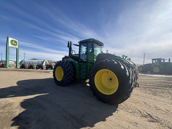 Used 2024 John Deere 9R 440 Articulated 4WD Tractors at Horizon Ag & Turf in Wetaskiwin, AB - Photo2