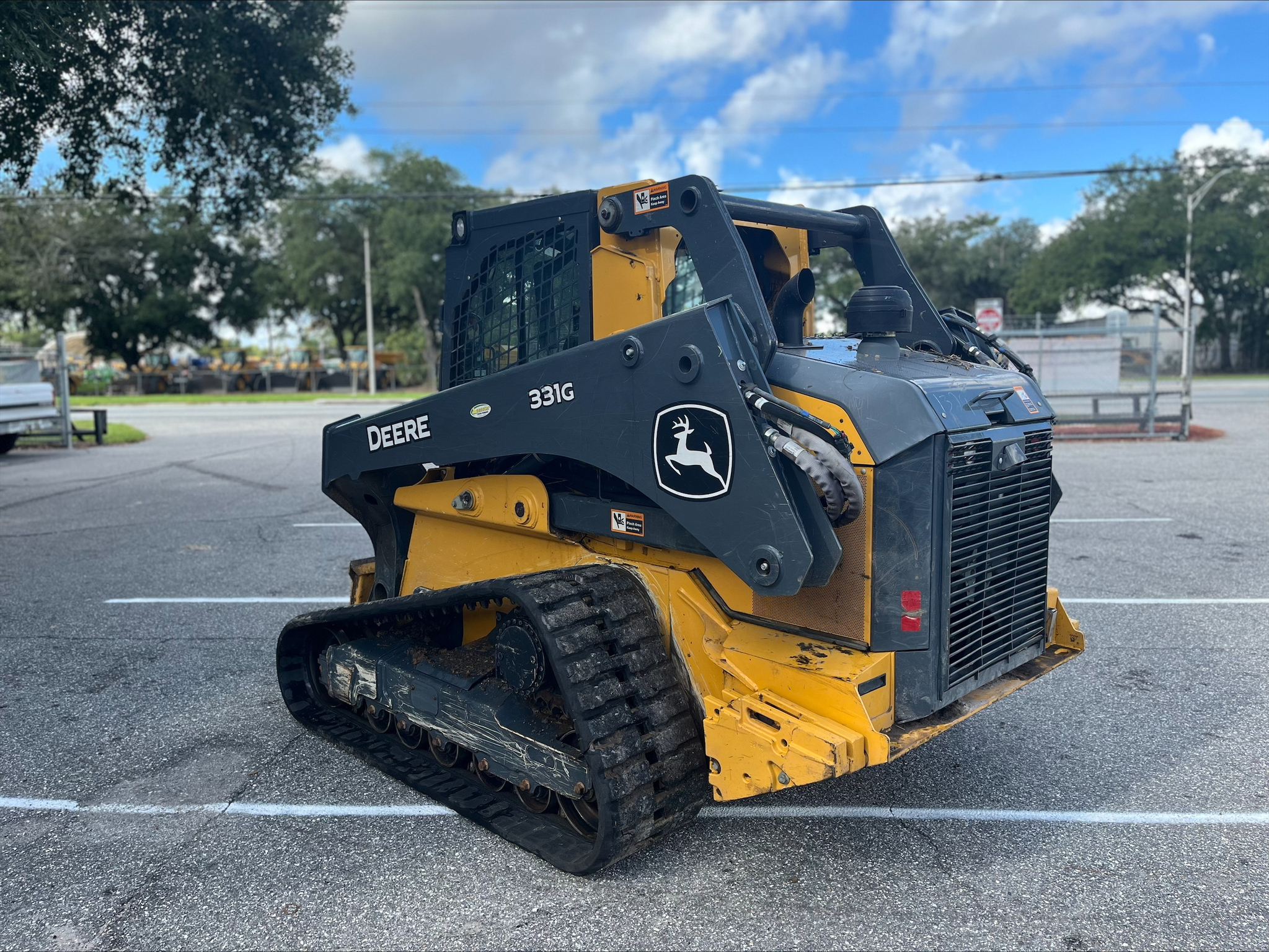 2024 John Deere 331G Image 4