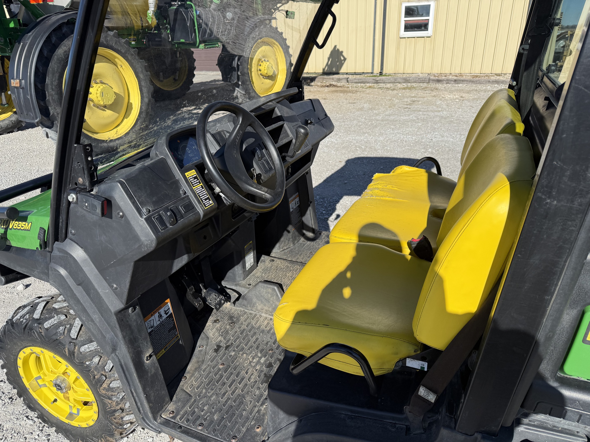 2019 John Deere XUV 835M at Heritage Tractor in Nevada, MO