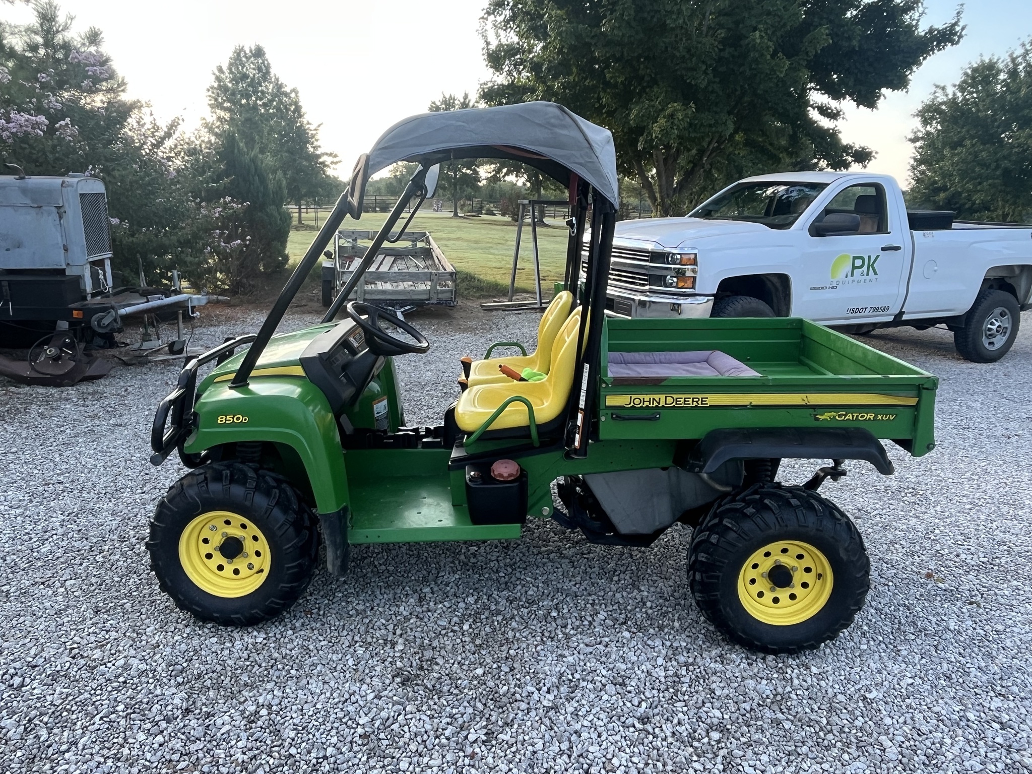 2008 John Deere XUV 850D GREEN Image 2