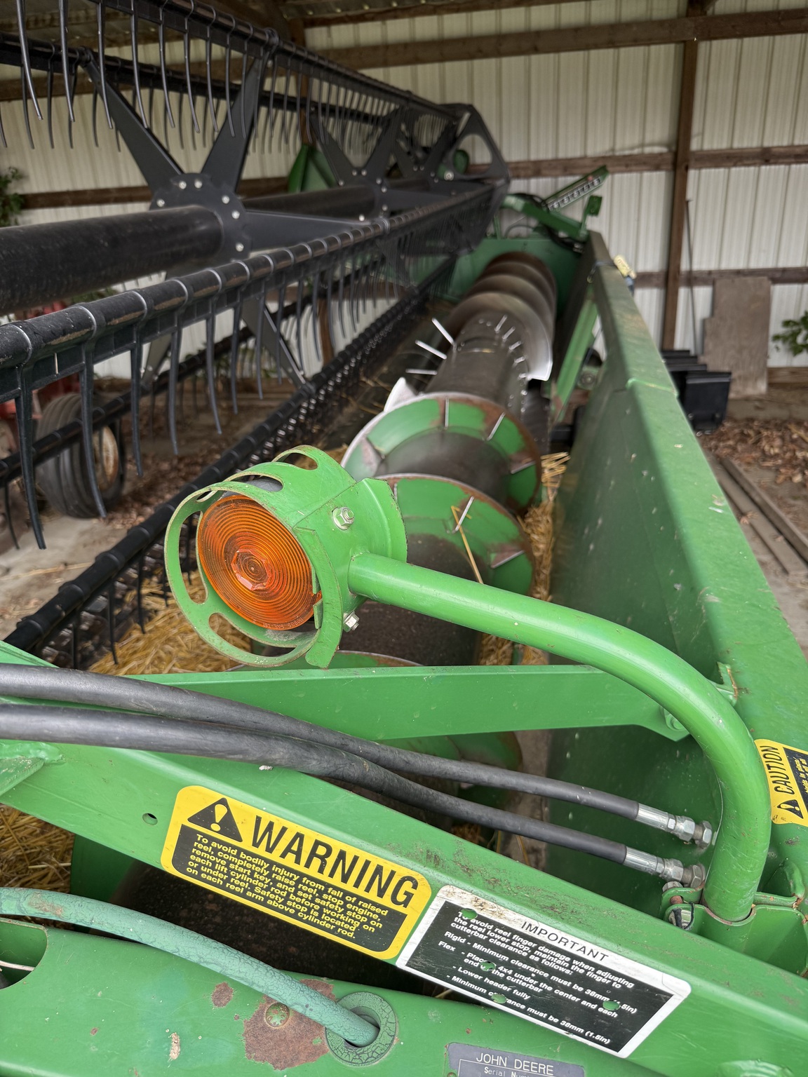 1994 John Deere 920 Image 3