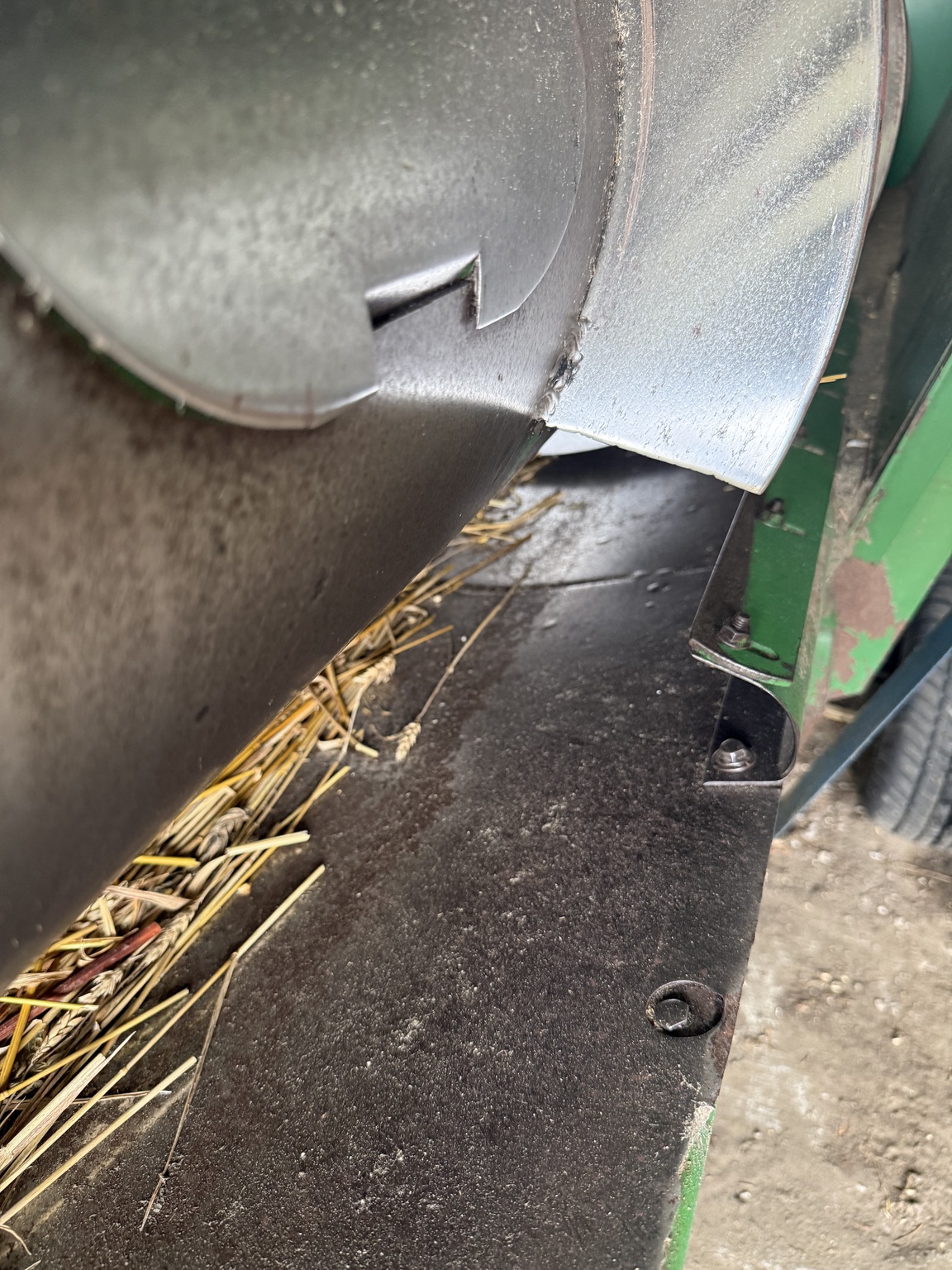 1994 John Deere 920 Image 9