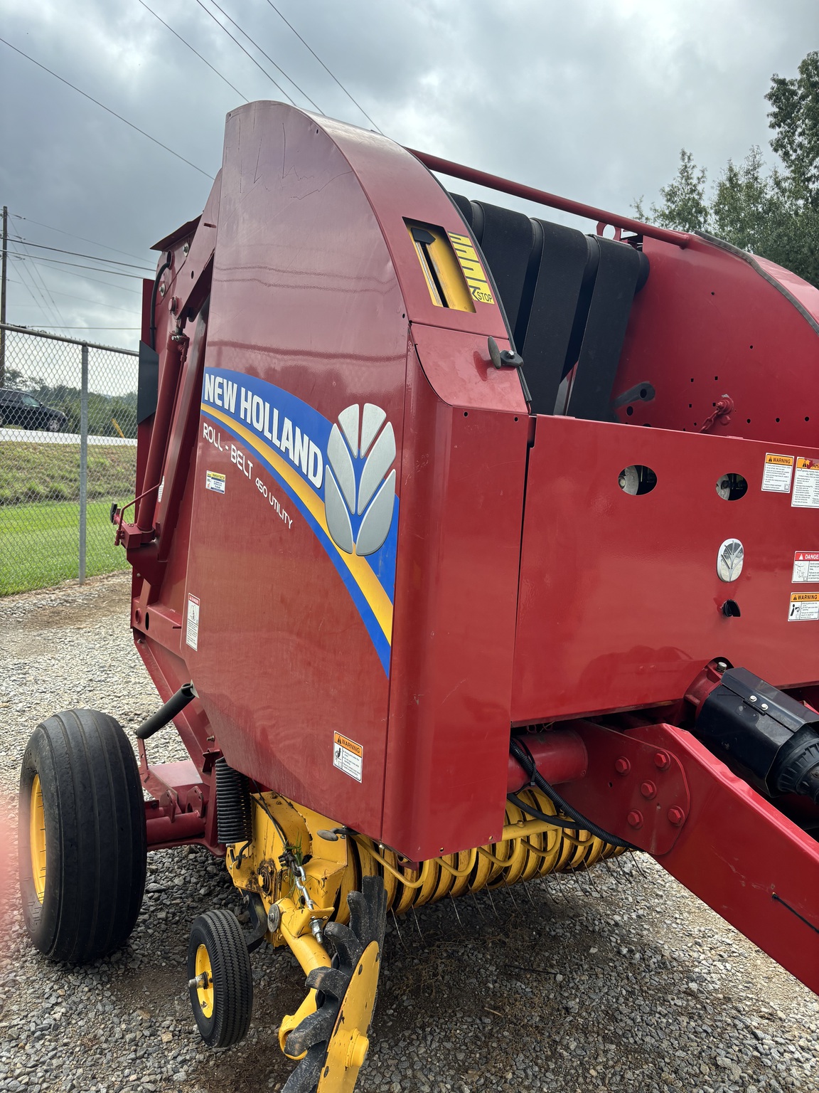 2018 New Holland Rollbelt 450 Utility Image 8