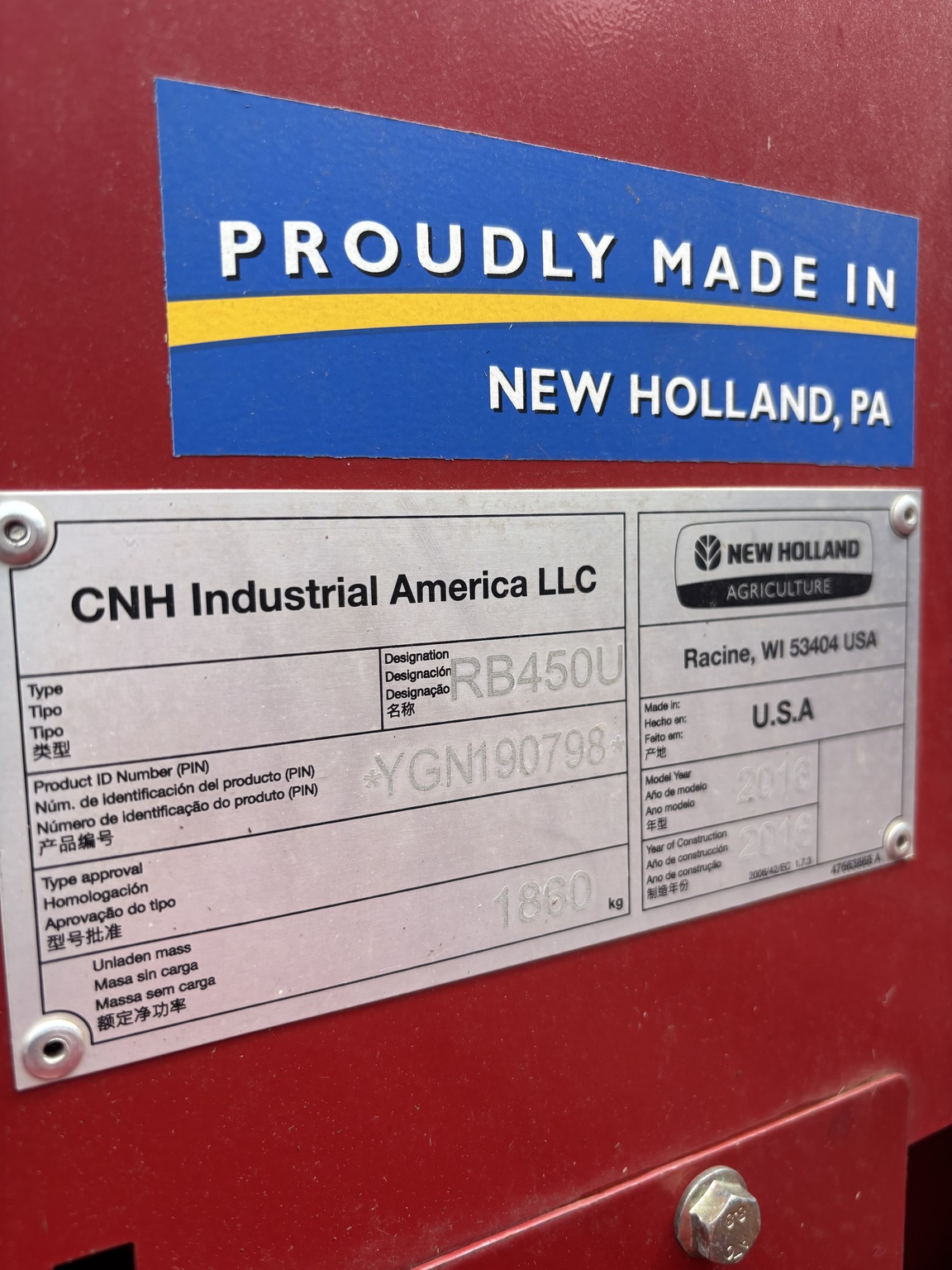 2018 New Holland Rollbelt 450 Utility Image 4