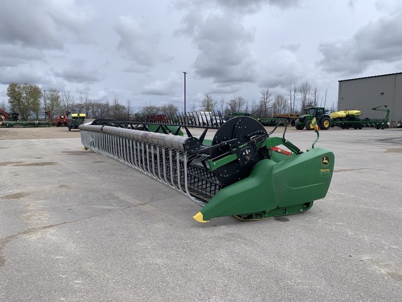 2020 John Deere 740FD thumbnail 2