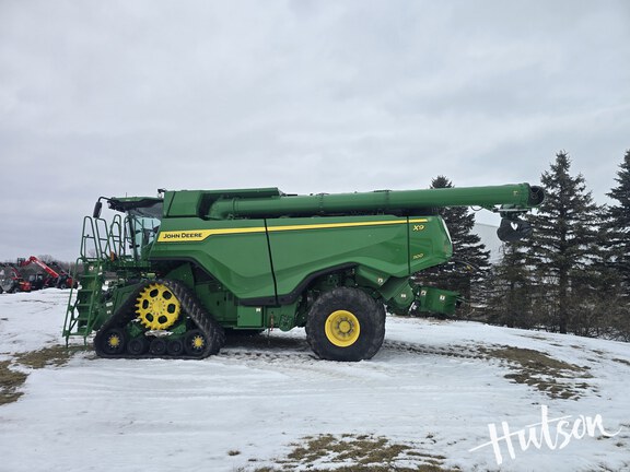 Photo of 2023 John Deere X9 1100