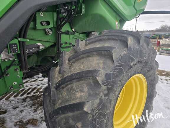 Photo of 2023 John Deere X9 1100