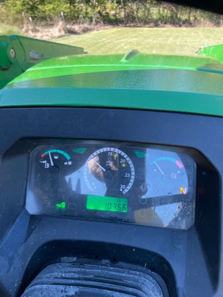 Photo of 2018 John Deere 5065E