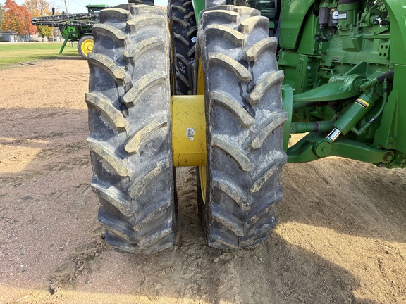 2010 John Deere 8345R - Photo16