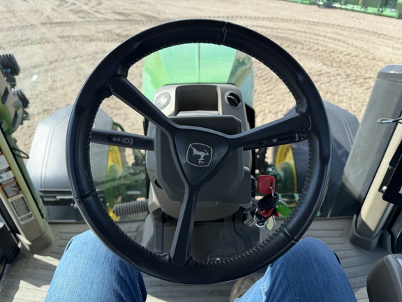 2024 John Deere 7R 250 - Photo26
