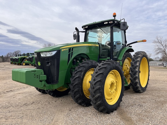  John Deere 8310R