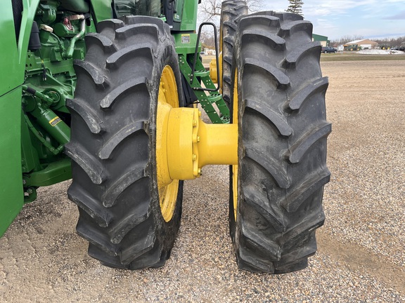 2012 John Deere 8310R - Photo11